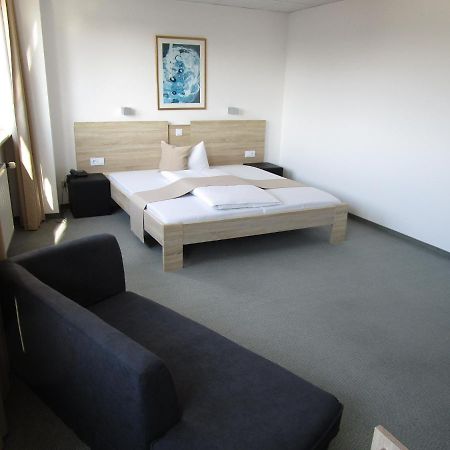 Businesshotel & Appartements Stuttgart-Vaihingen Exterior photo